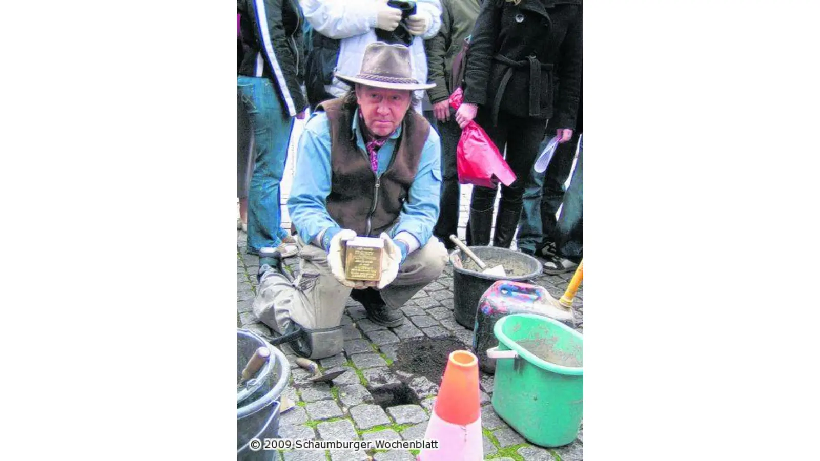 Vortrag über Stolperstein-Projekt (Foto: red)