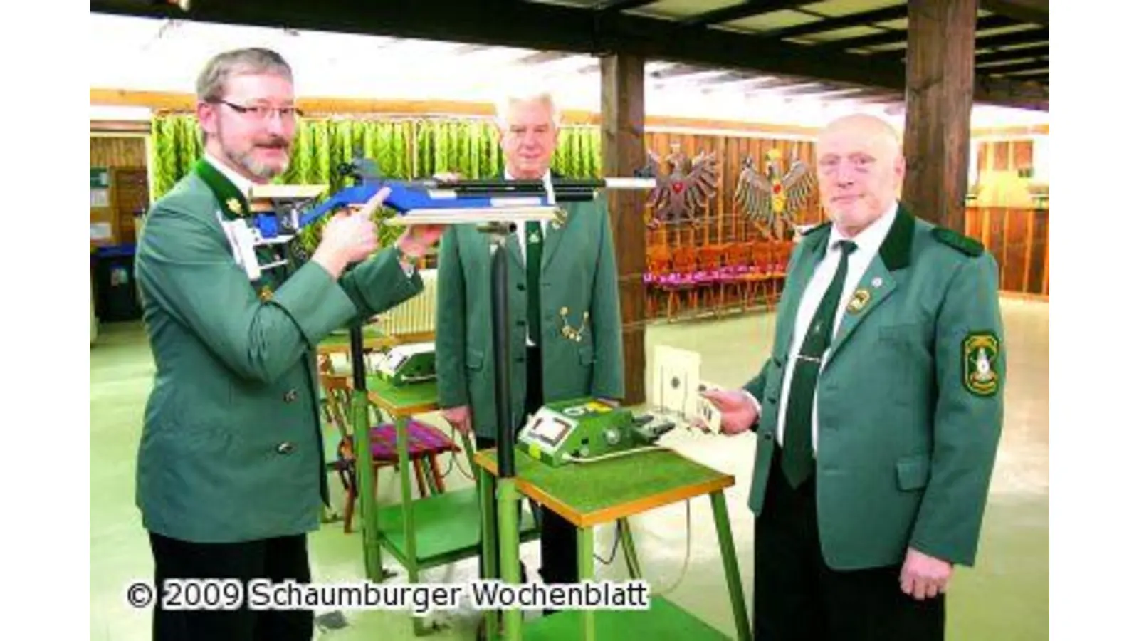 Der Vorsitzende reißt es (Foto: mr)