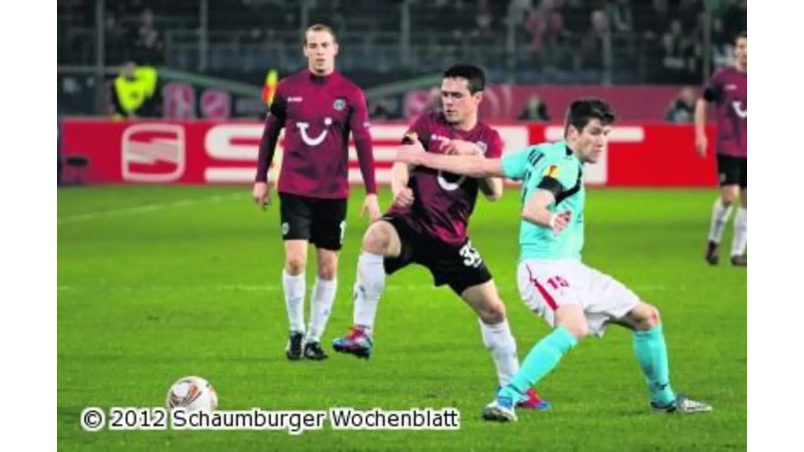 Hannover 96 feiert mit den Fans einen magischen Pokalabend (Foto: bb)