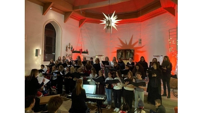 Schüler der IGS gestalteten stimmungsvolles Adventskonzert. (Foto: Privat / gk)