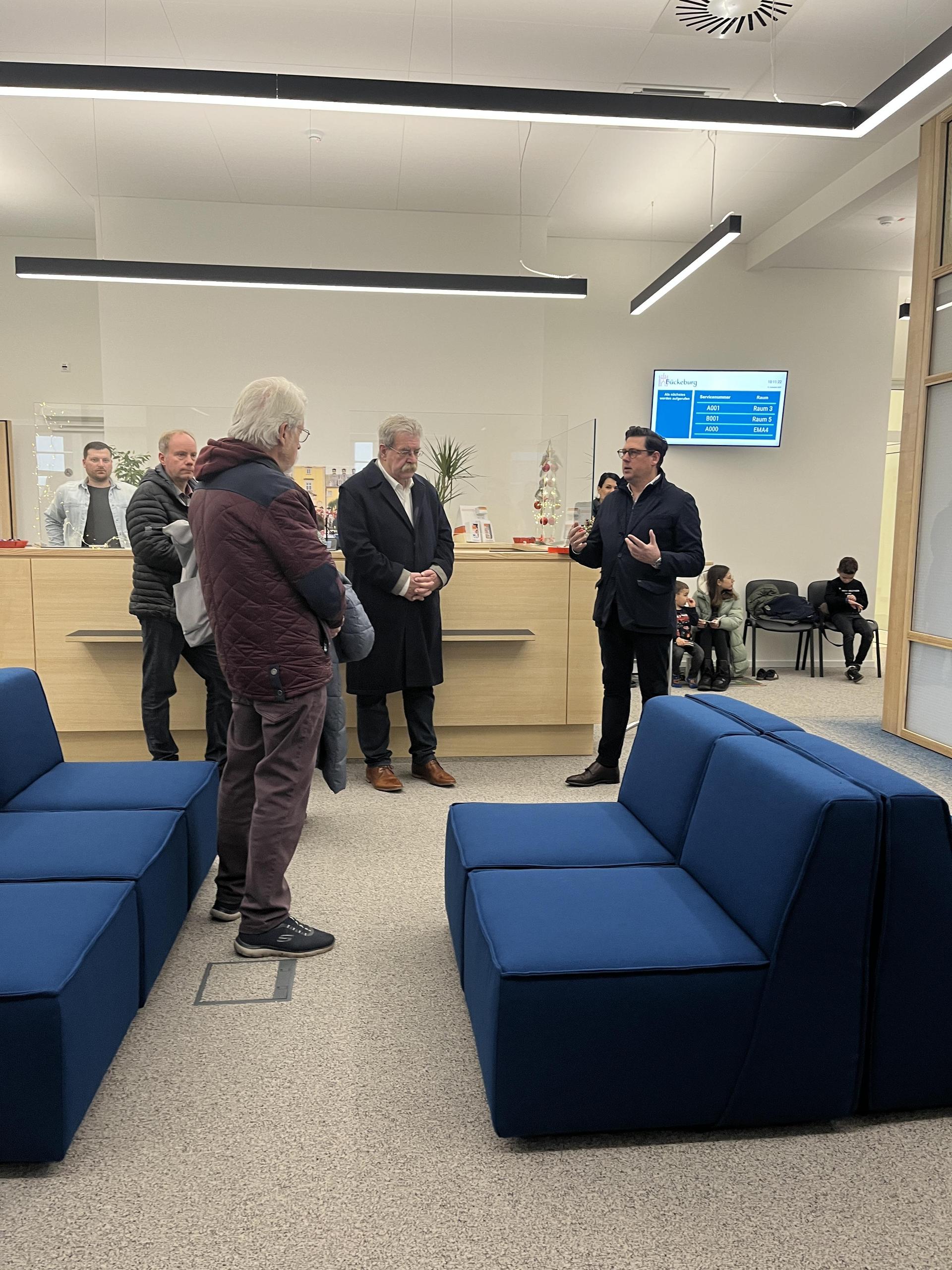 Am 13.12. wurde das neue Bürgerbüro im Stadthaus III (ehemals Commerzbank) eingeweiht. (Foto: nd)