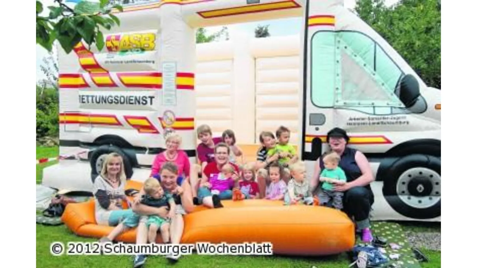 Waldzwerge feiern Sommerfest im Garten (Foto: red)