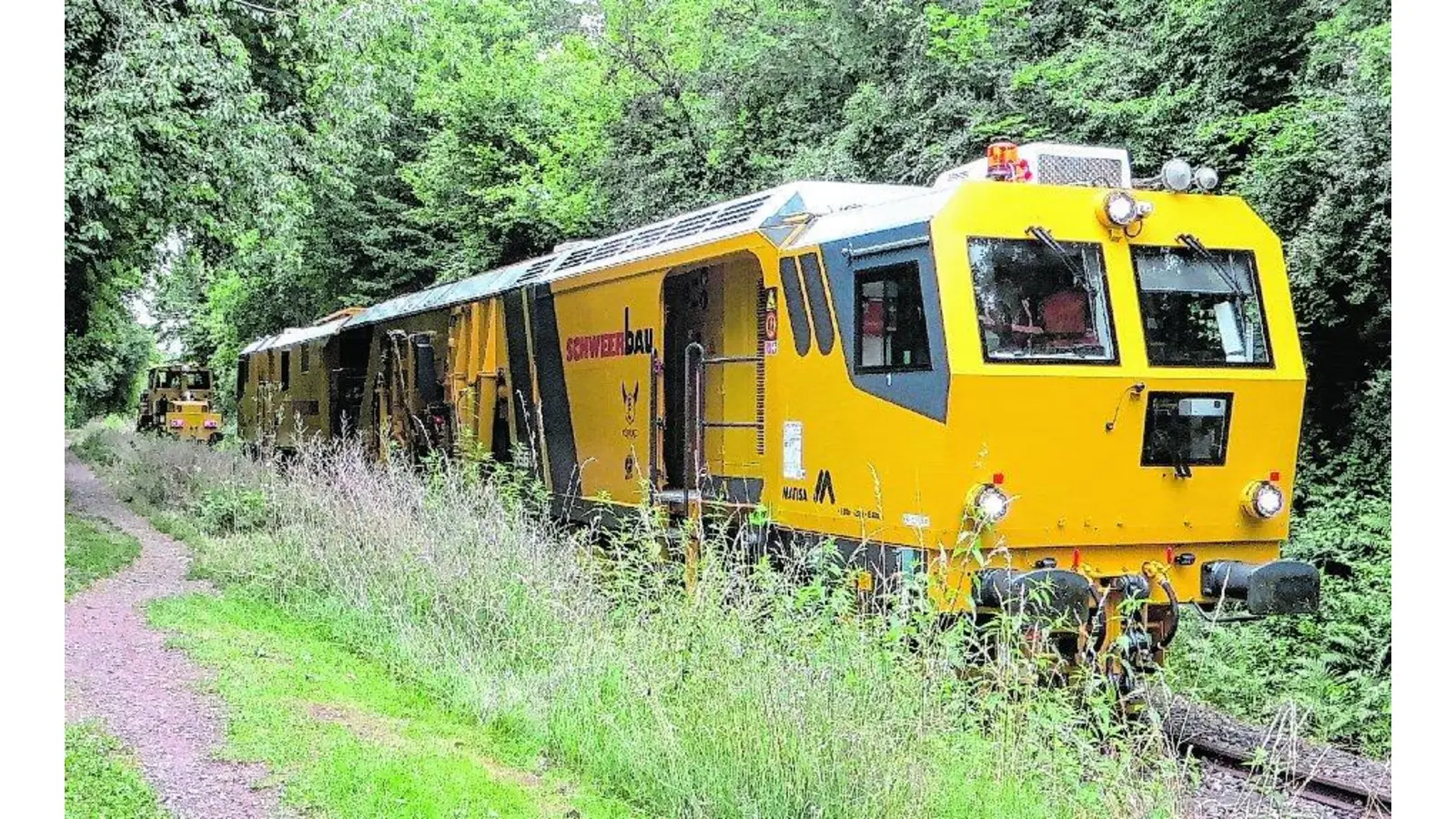 Neue Gleisstopfmaschine erprobt (Foto: red)