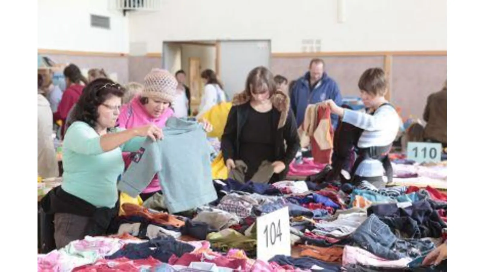 Käufer finden wieder eine große Auswahl in der Messenkämper Sporthalle. (Foto: red)