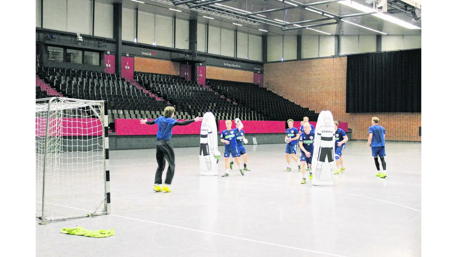 Mit Fußball geht es in die Handballsaison (Foto: red)