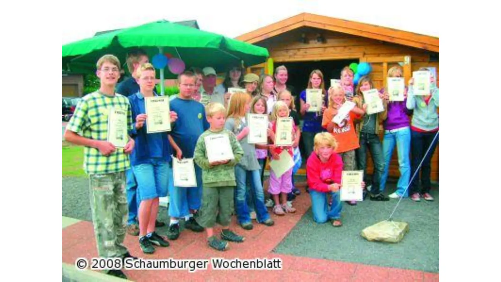 Boulebären vor Feuerdrachen (Foto: red)