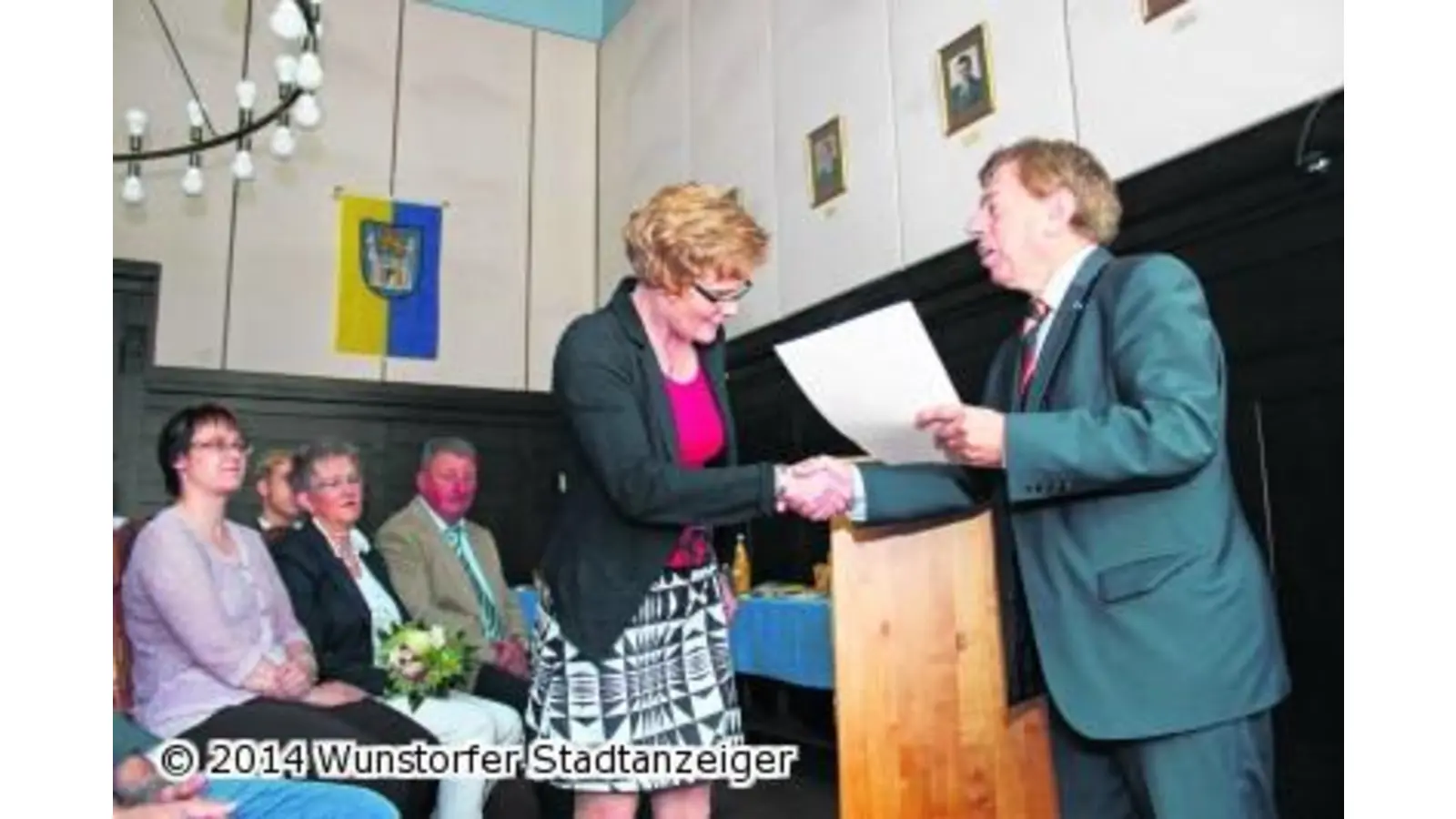 Ehrungen für langjährige Stadtmitarbeiter (Foto: red)