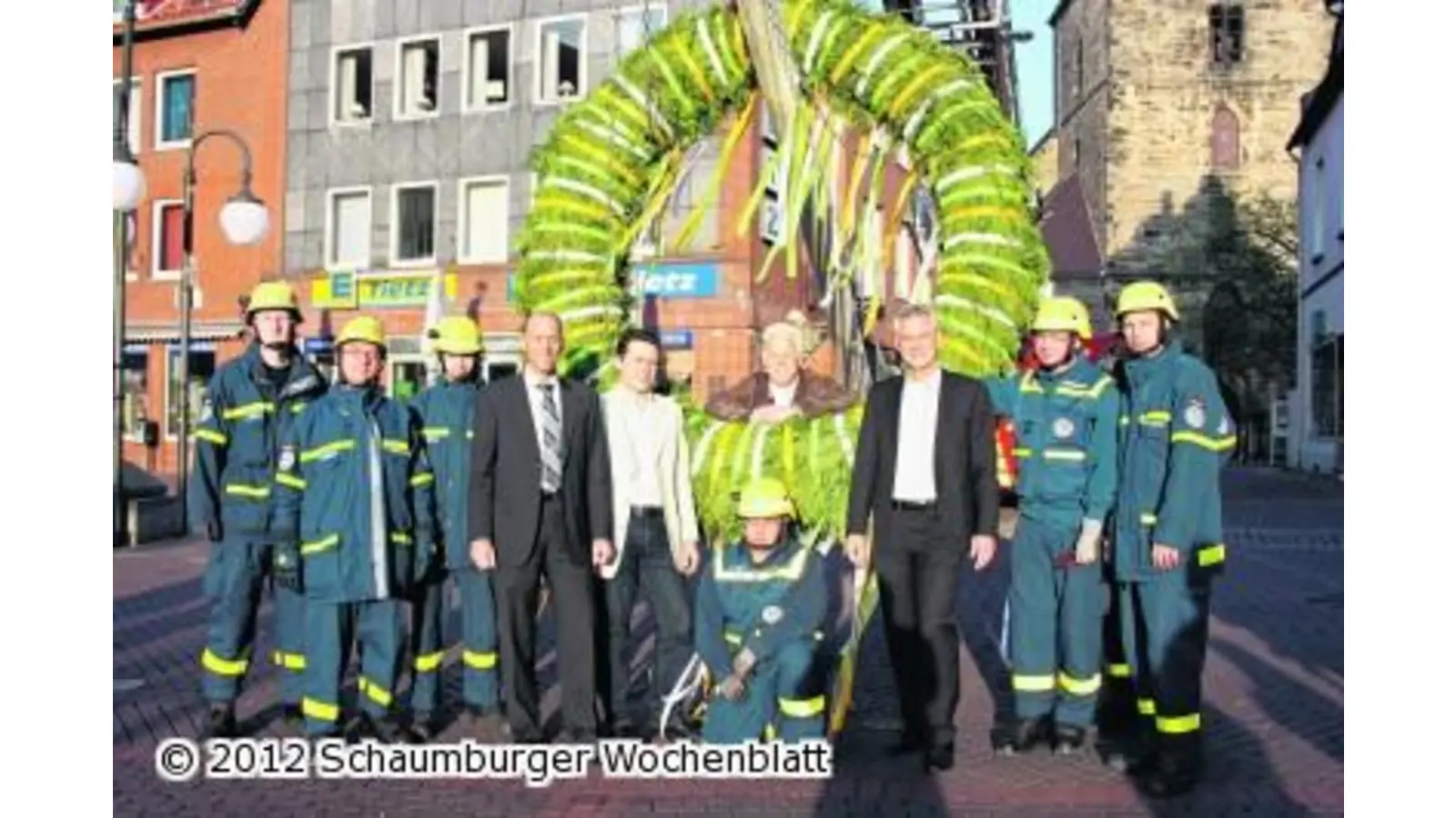 Maibaum stimmt aufs Maifest ein (Foto: pp)