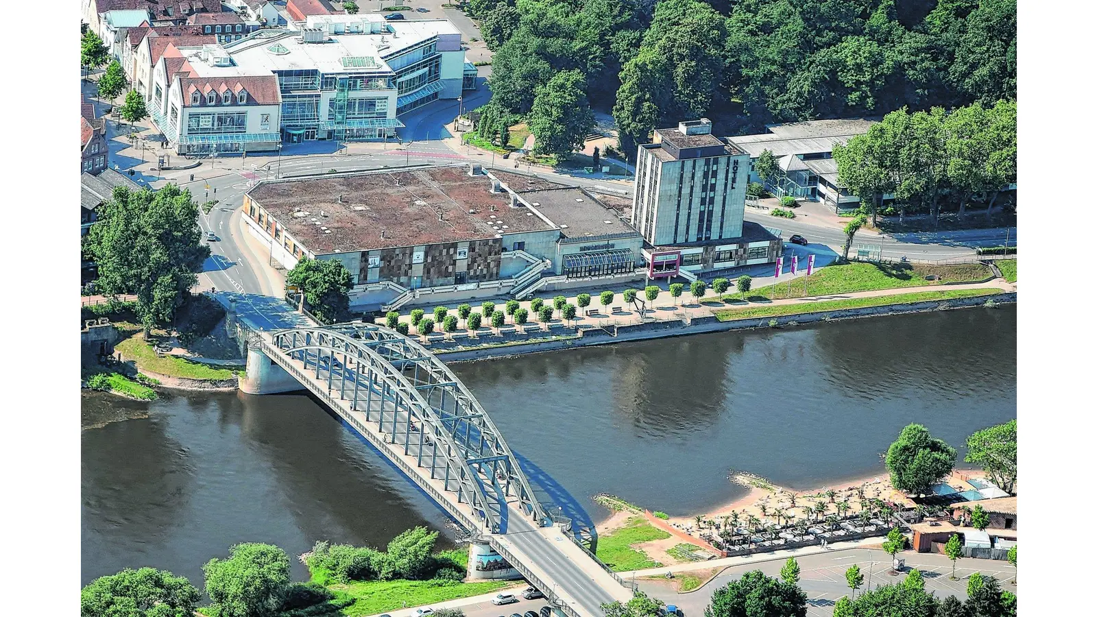 Kein öffentliches Licht im Dunkel des Brückentorkellers (Foto: red)