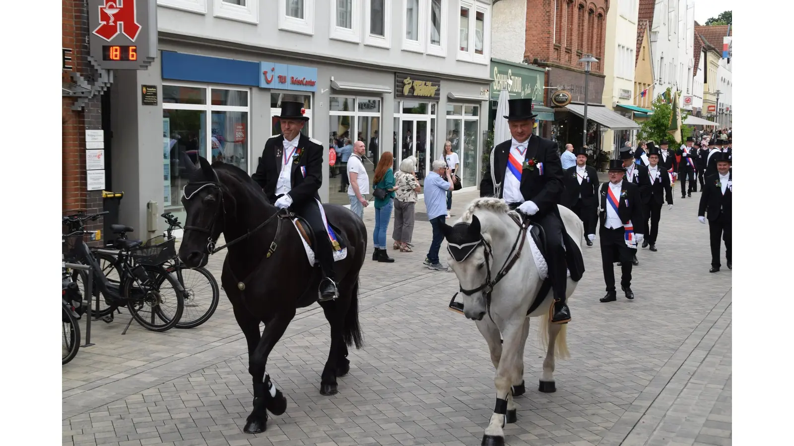Das Stadthäger Schützenfest 2026 verspricht ein abwechslungsreiches Programm voller Tradition und Feierlaune. (Foto: bb)