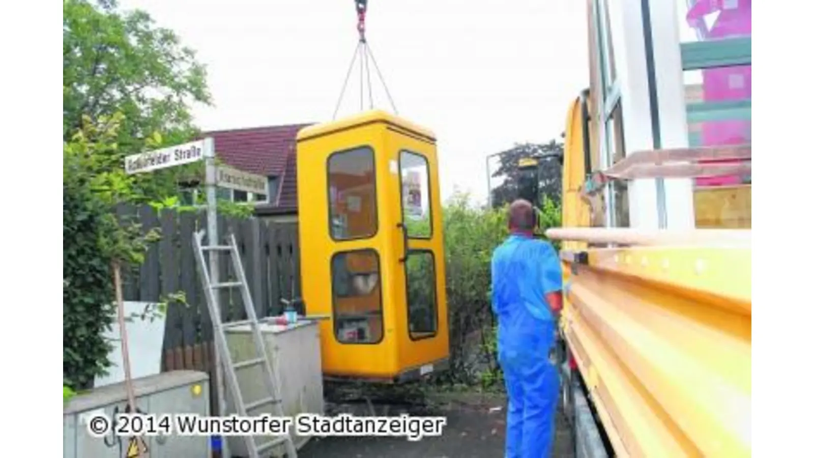 Die Telefonzelle hängt jetzt am Haken (Foto: tau)