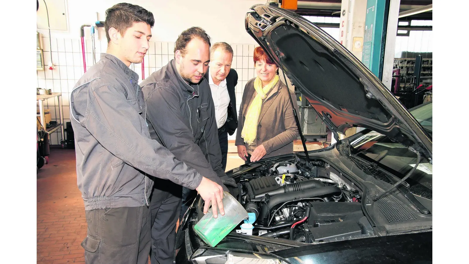 Autohaus Schulze stellt Praktikumsplatz bereit (Foto: gi)