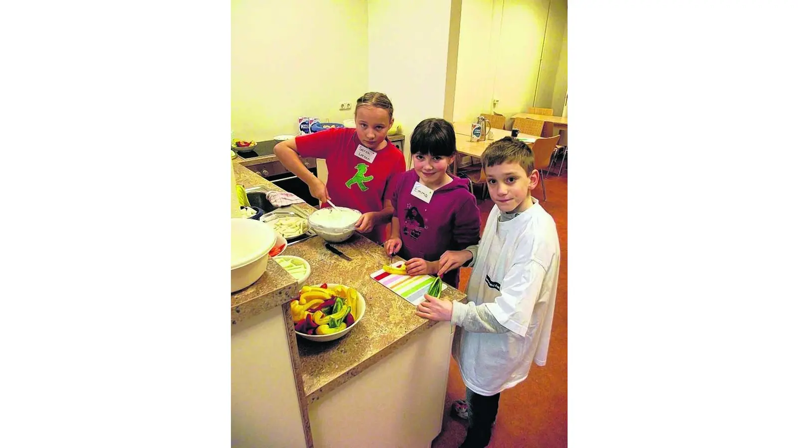 Landfrauen unterrichten Schüler (Foto: gr)