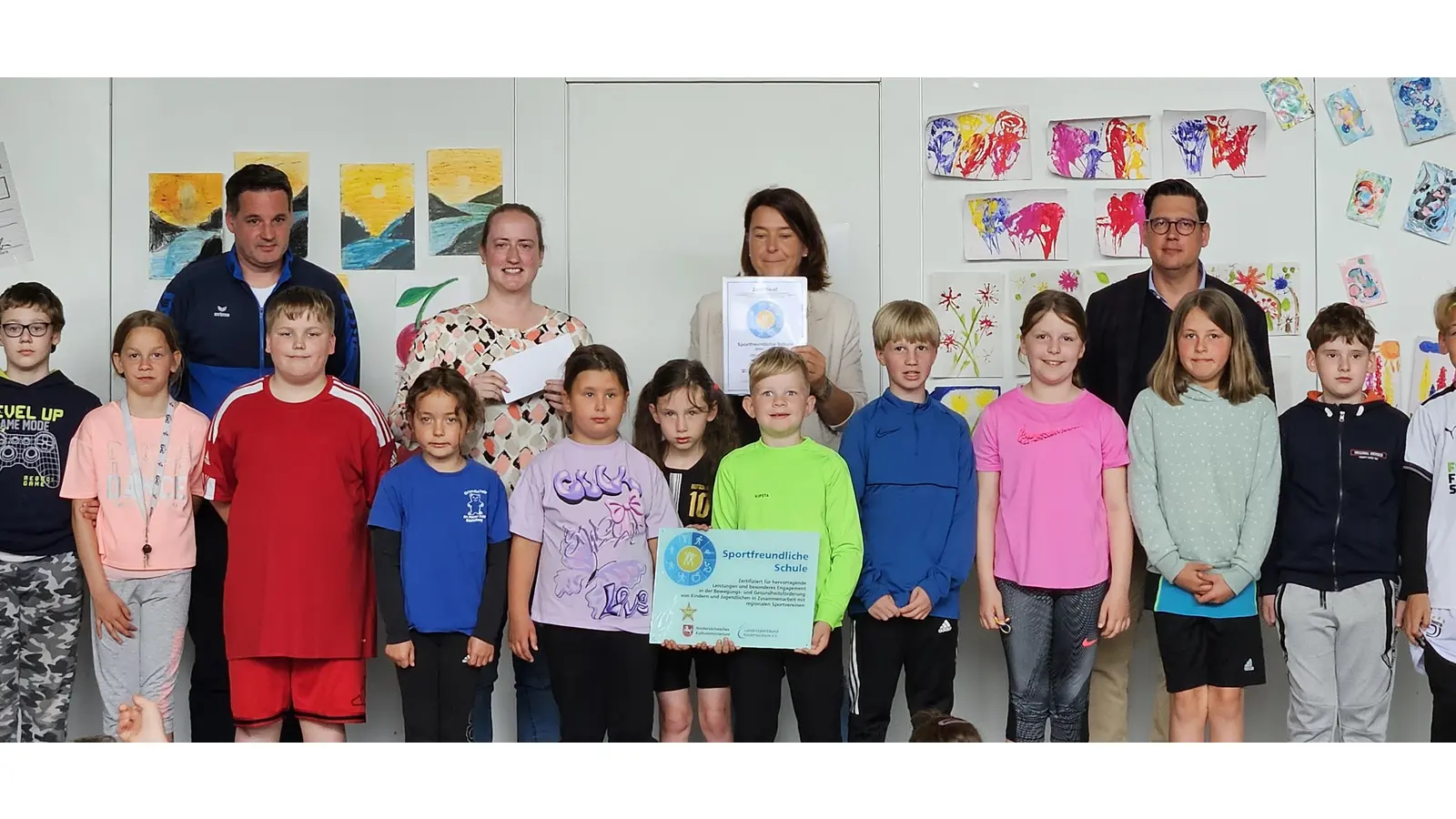 Die Bückeburger Grundschule Im Petzer Feld wird „Sportfreundliche Schule”. (Foto: privat)