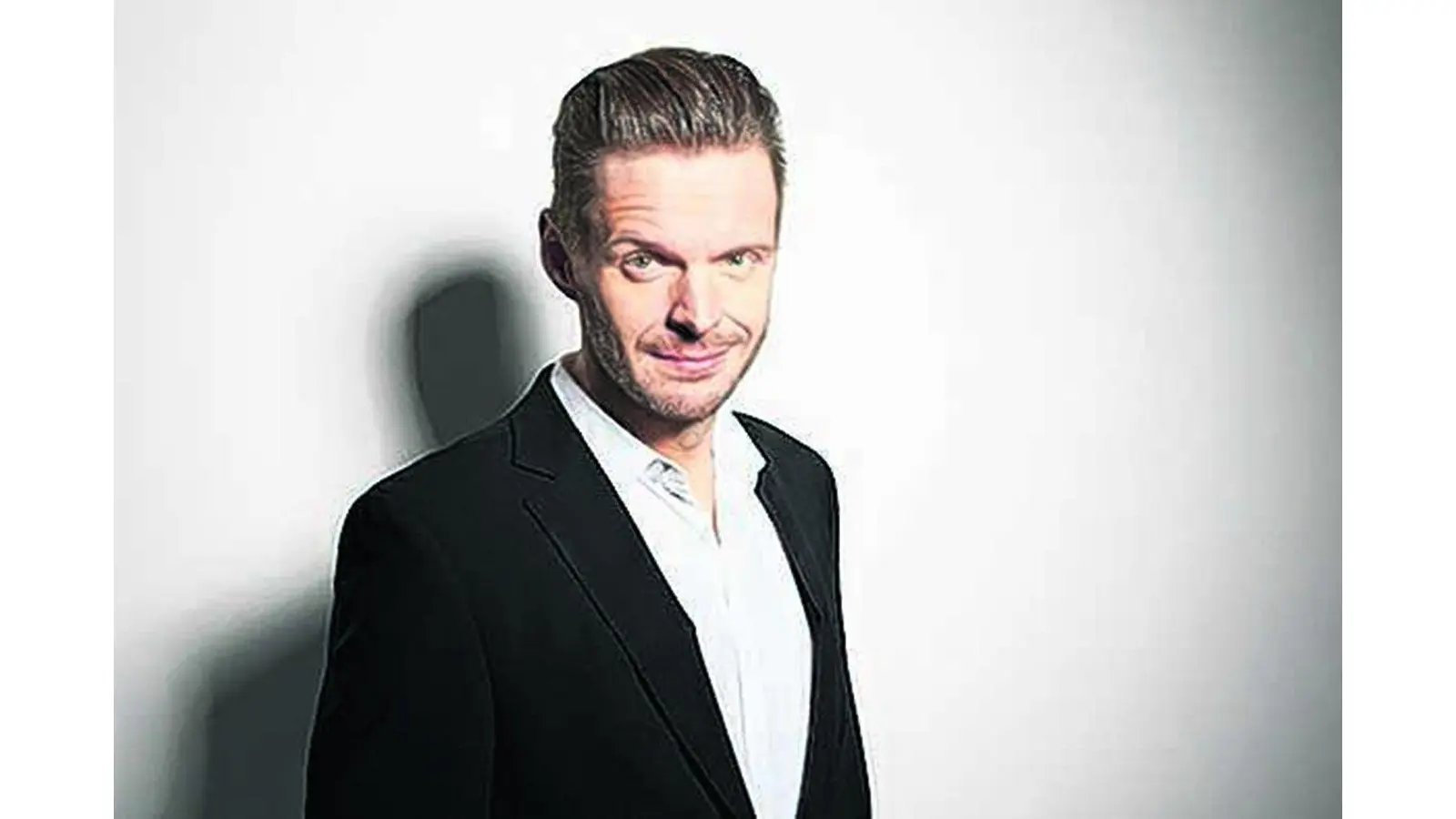 Entscheidungshilfe von der Bühne herab (Foto: em)