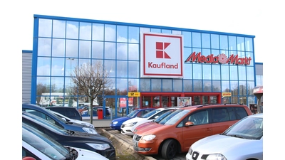 Auch über die Angebote des Kaufland Stadthagen informiert das Unternehmen ab März mit Prospekten am Wochenende. (Foto: bb)
