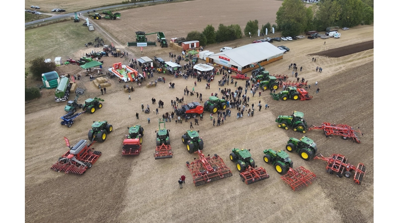 Die LVD Krone Mitte GmbH hatte zusammen mit den Landburschen Lauenau zum großen Feldtag eingeladen. (Foto: privat)