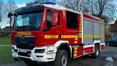 Das neue Schmuckstück TLF 3000 der Ortswehr Bokeloh. Der MAN hofft so schnell wie möglich in das neue Feuerwehrhaus einzuziehen.  (Foto: privat)