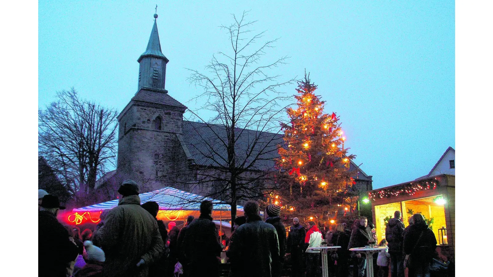 Buntes Treiben am ersten Adventswochenende (Foto: gr)
