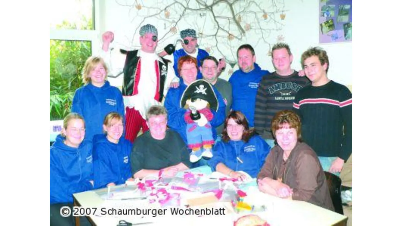 Ein Piratendiplom zum Abschied (Foto: al)