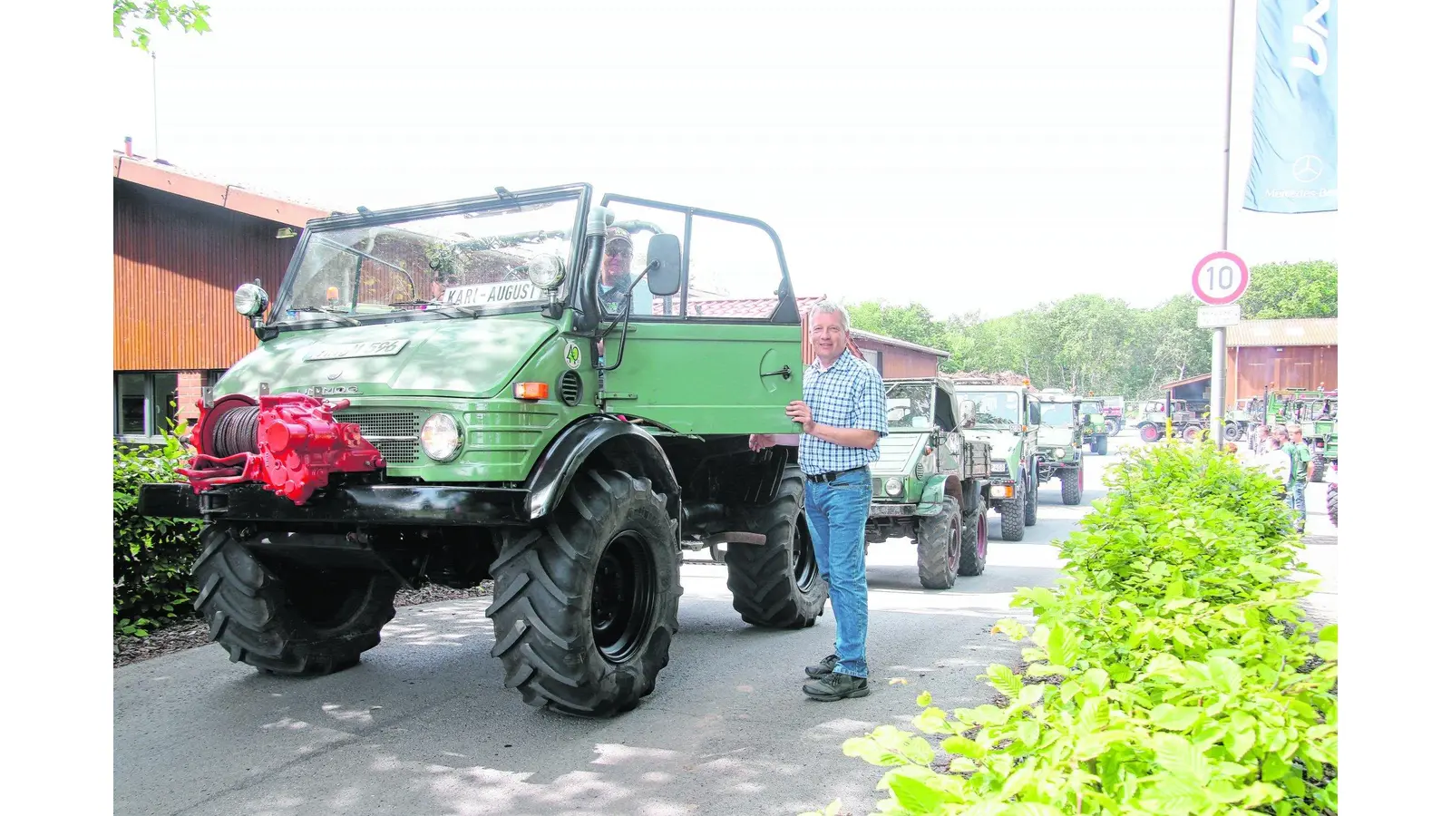 Unimog-Freunde treffen sich zur Ausfahrt ums Steinhuder Meer (Foto: gi)