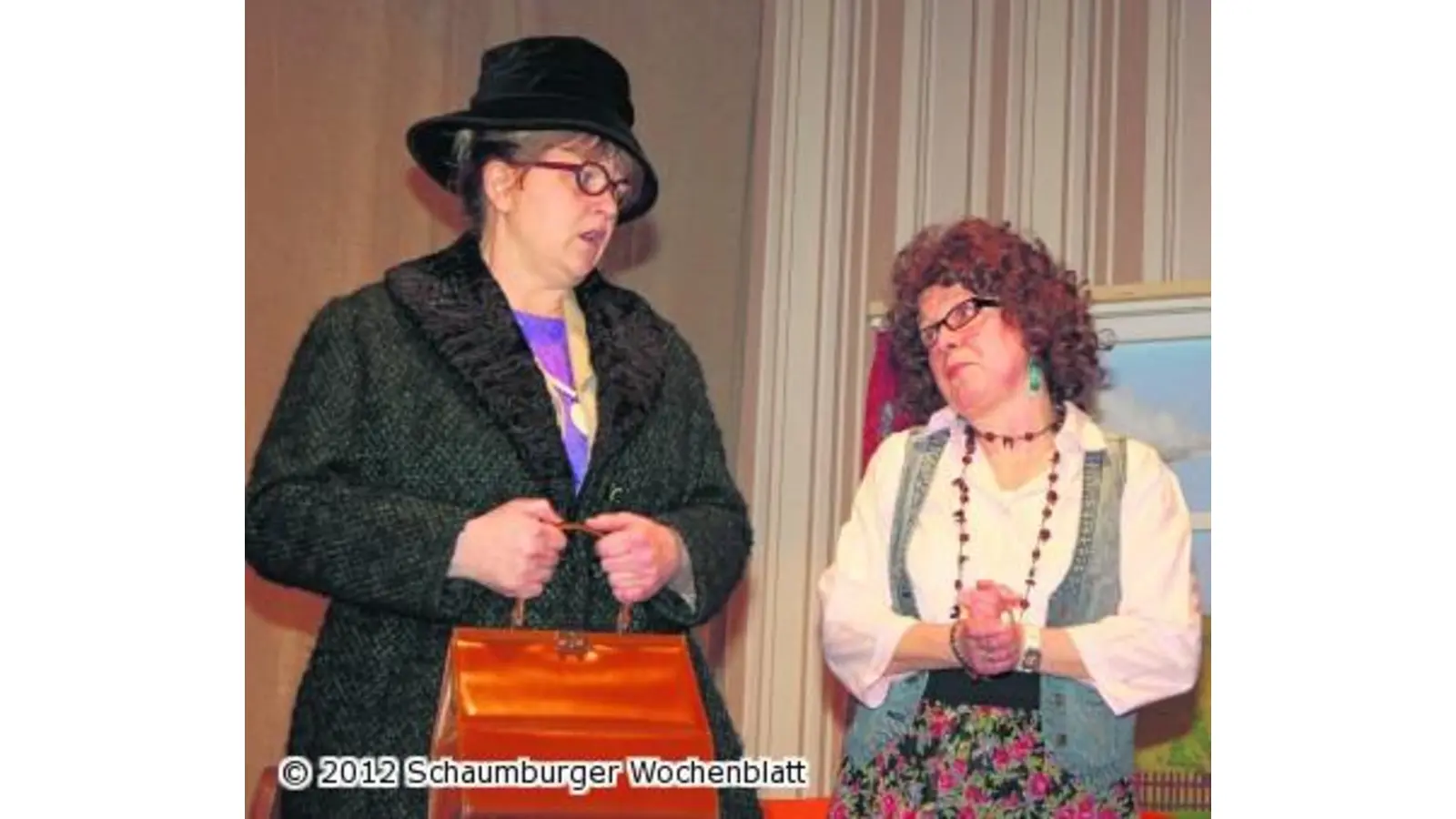 Theaterfrauen spielen vor ausverkauftem Haus (Foto: wtz)