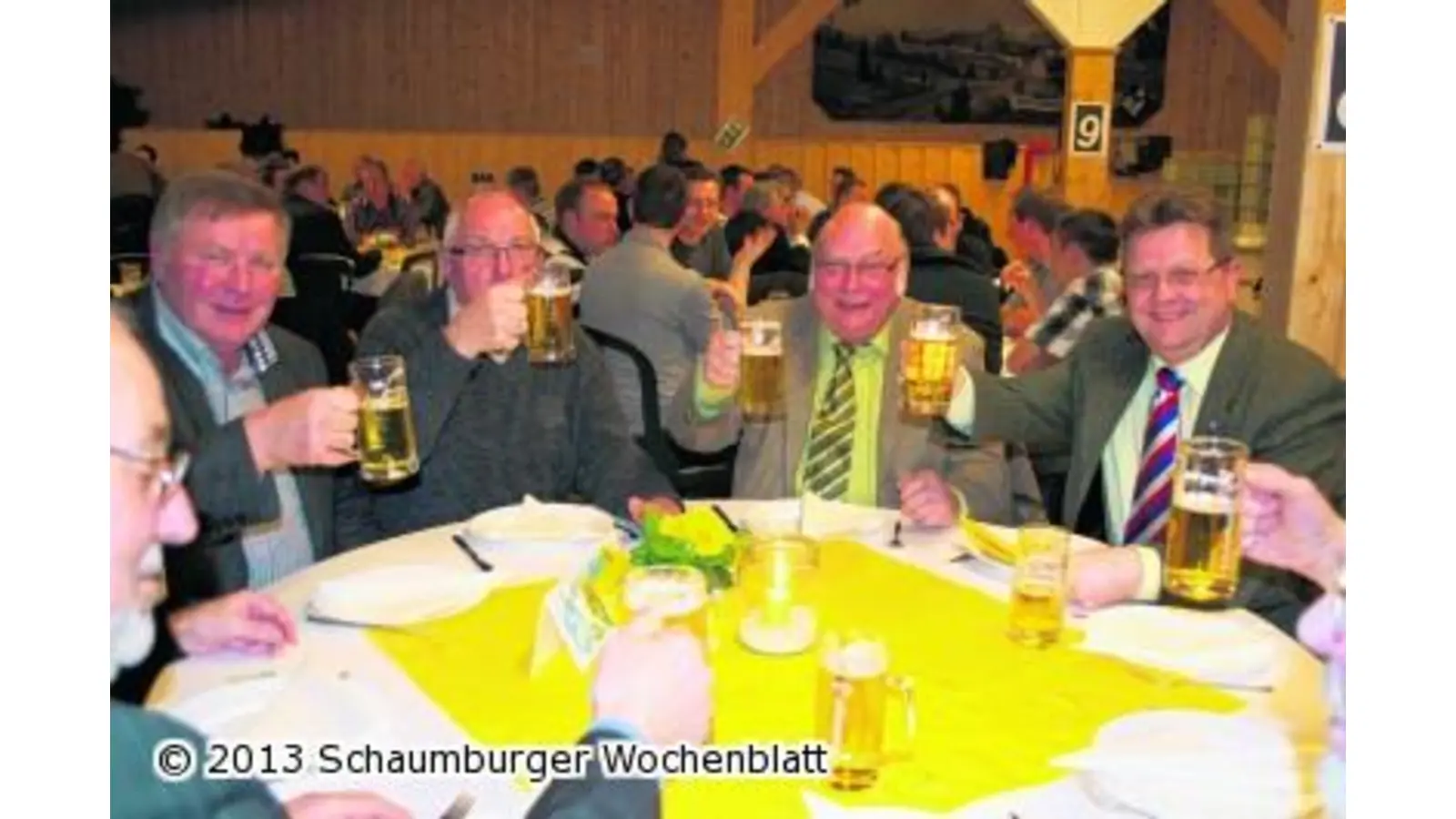 Zum Schlemmen muss ordentlich aufgefahren werden (Foto: wa)