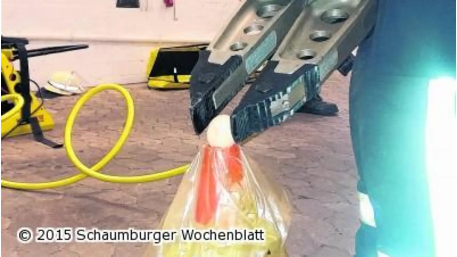 Eiertransport mit dem Spreizer (Foto: em)