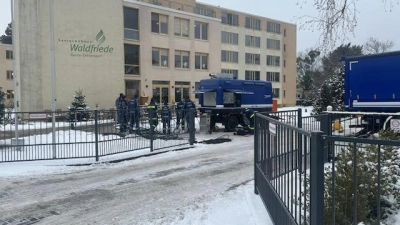 Der THW-Ortsverband Wunstorf baute eine Notstromversorgung für ein Pflegeheim in Berlin auf.  (Foto: privat)