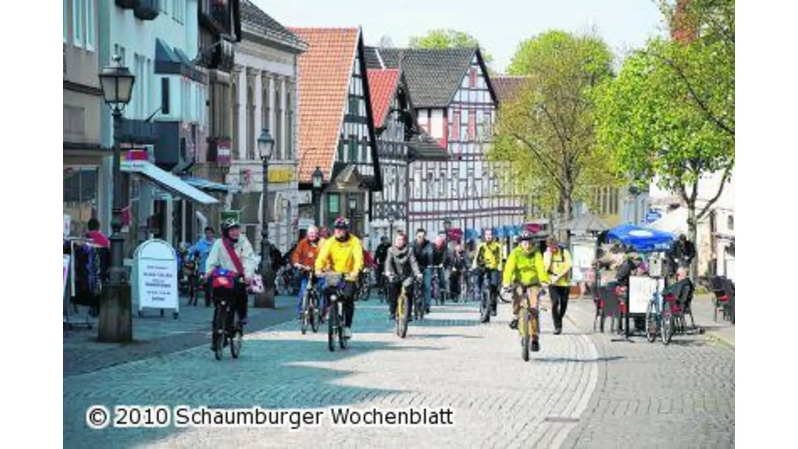 Erste offizielle Stadtführung mit dem Rad (Foto: red)