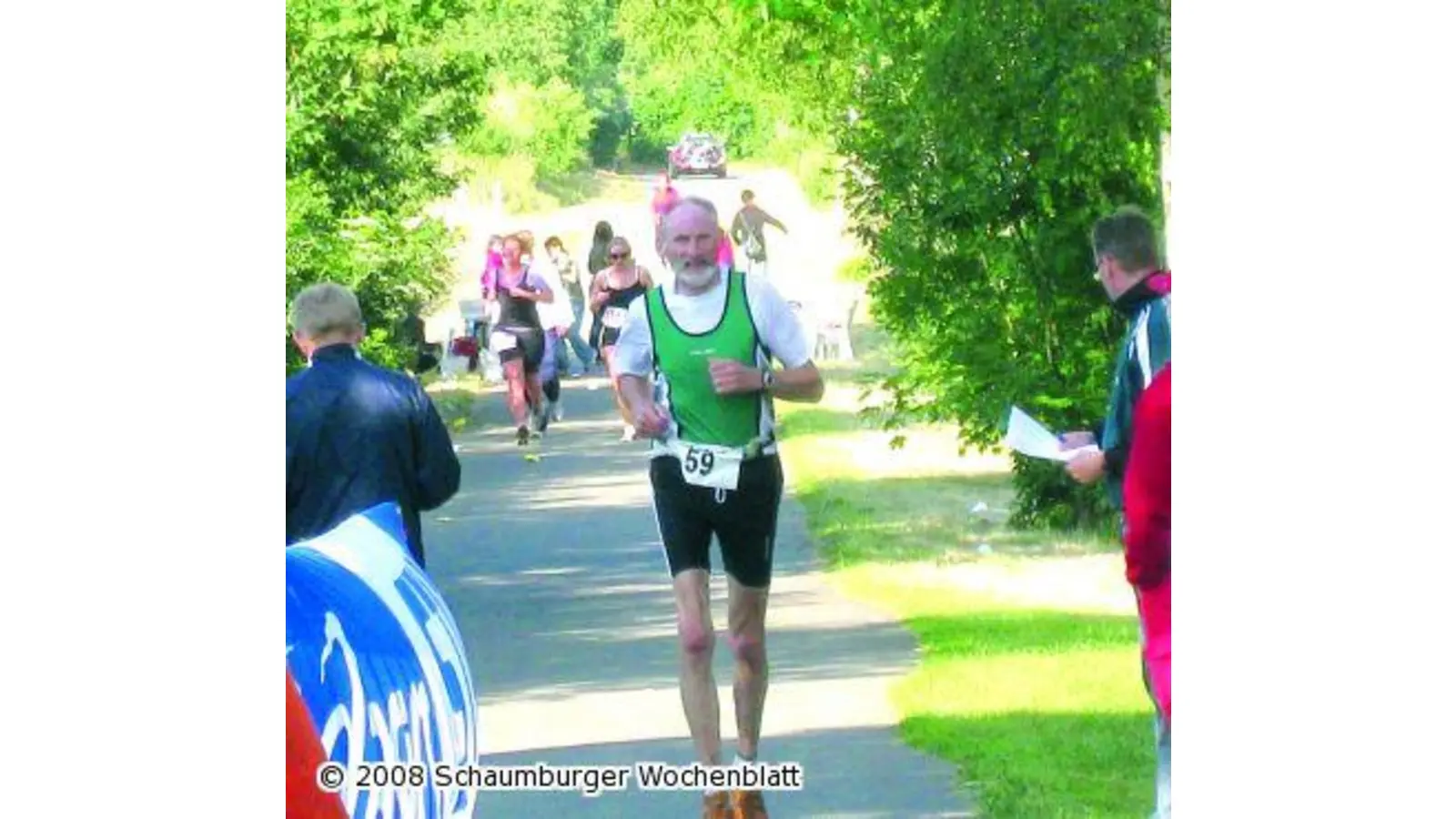 Scharf siegt beim Ostfriesland-Marathon (Foto: red)
