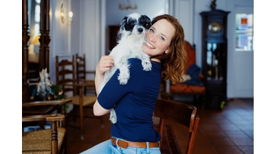 Kate Kitchenham engagiert sich für die Müllsammelaktion. Viele kennen sie aus der VOX-Sendung Hund-Katze-Maus.  (Foto: privat)