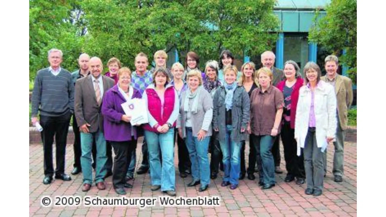 Feierliche Zertifikatsübergabe für Schüler und Erzieherinnen (Foto: ste)
