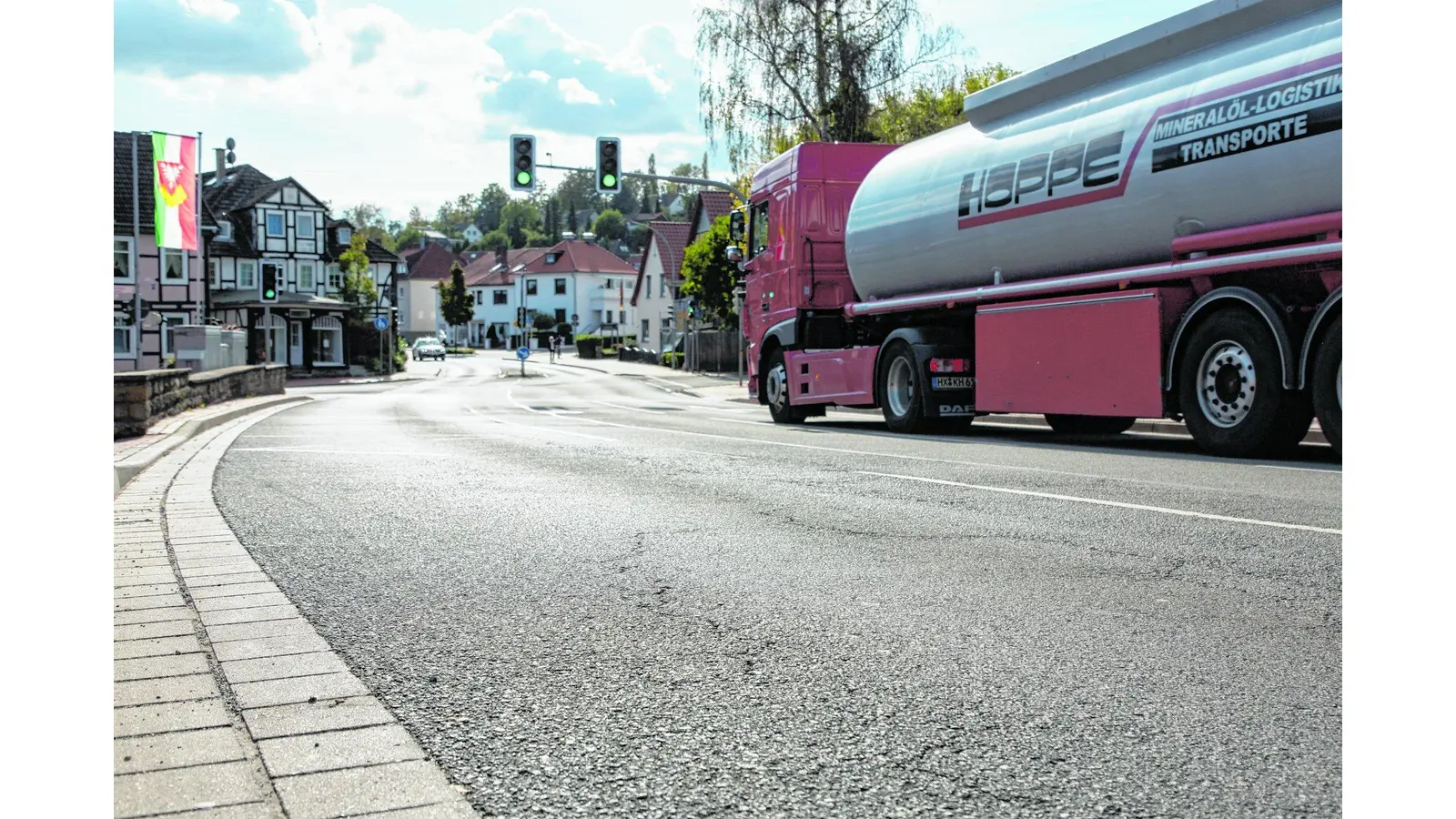 Reparatur von Straßen führt zu erheblichen Verkehrsstörungen (Foto: jl)