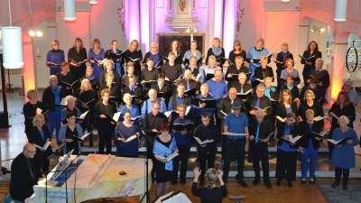 Bei einem Auftritt: Der Chor „Con Spirito”. (Foto: Tautenhahn, André)