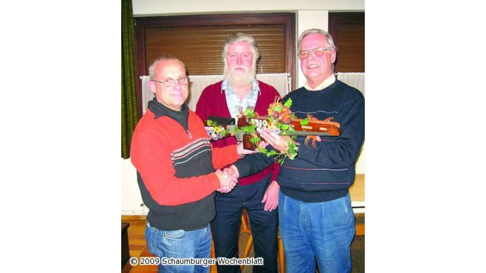 Holzgewehr geht an Joachim Keitel (Foto: red)