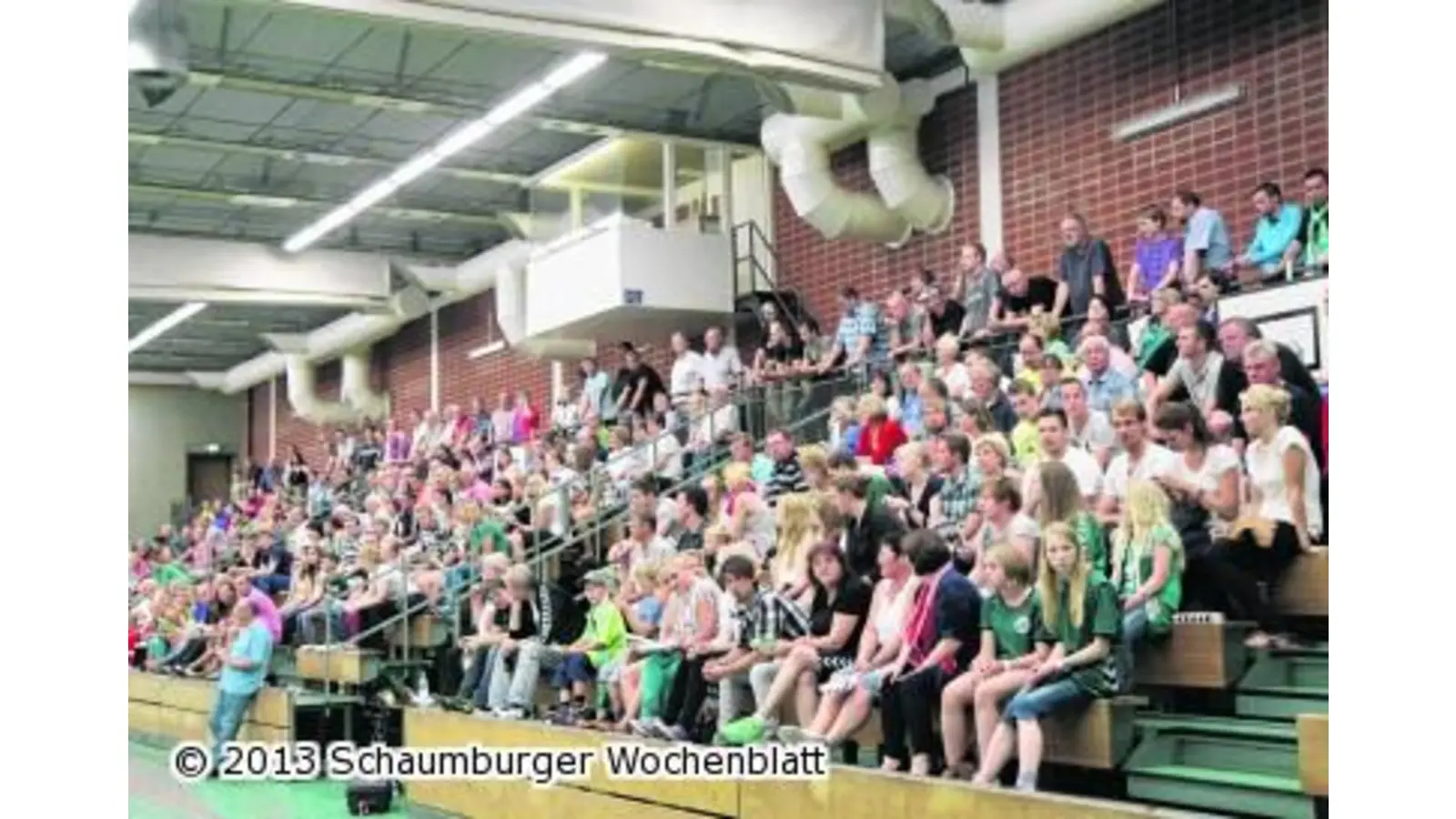 Mindener Bundesliga-Team fegt durch Kreissporthalle (Foto: bb)