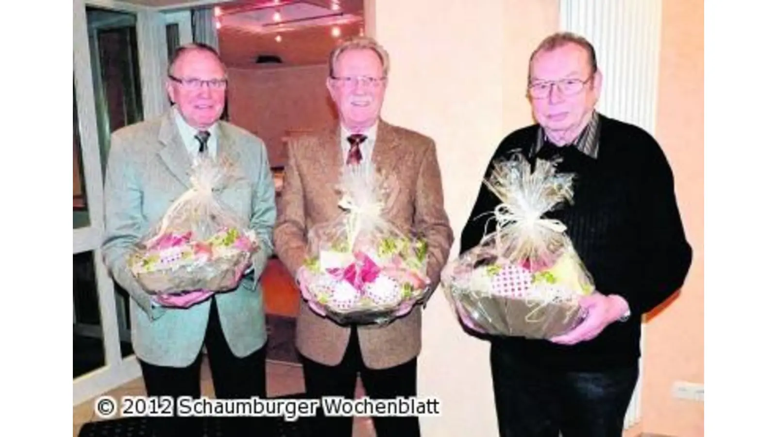 Harald Mähling und Wilhelm Rinne sind seit 40 Jahren Mitglieder im MCR (Foto: km)