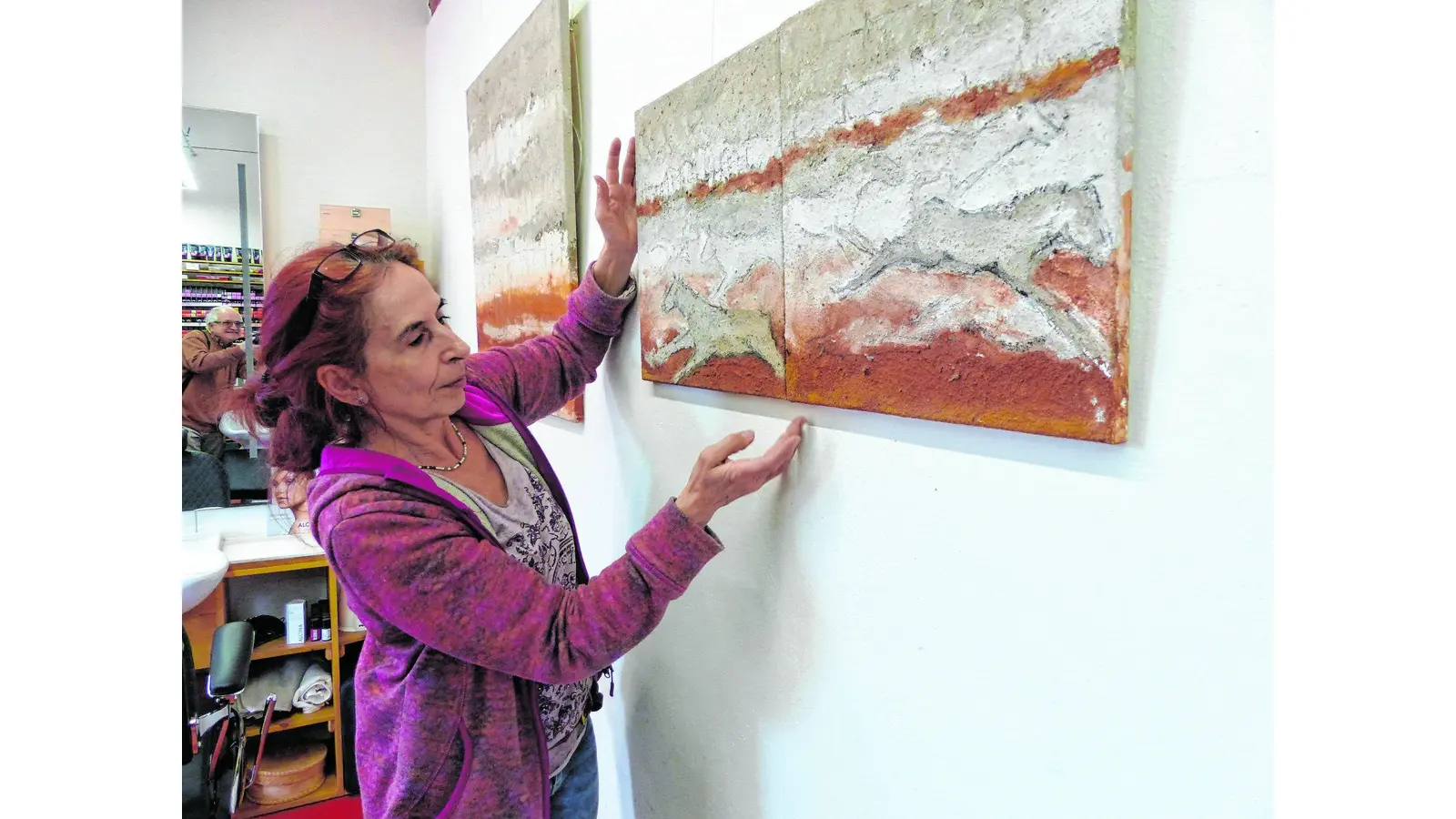 Kunstwerke entstehen aus Erde und Asche (Foto: al)