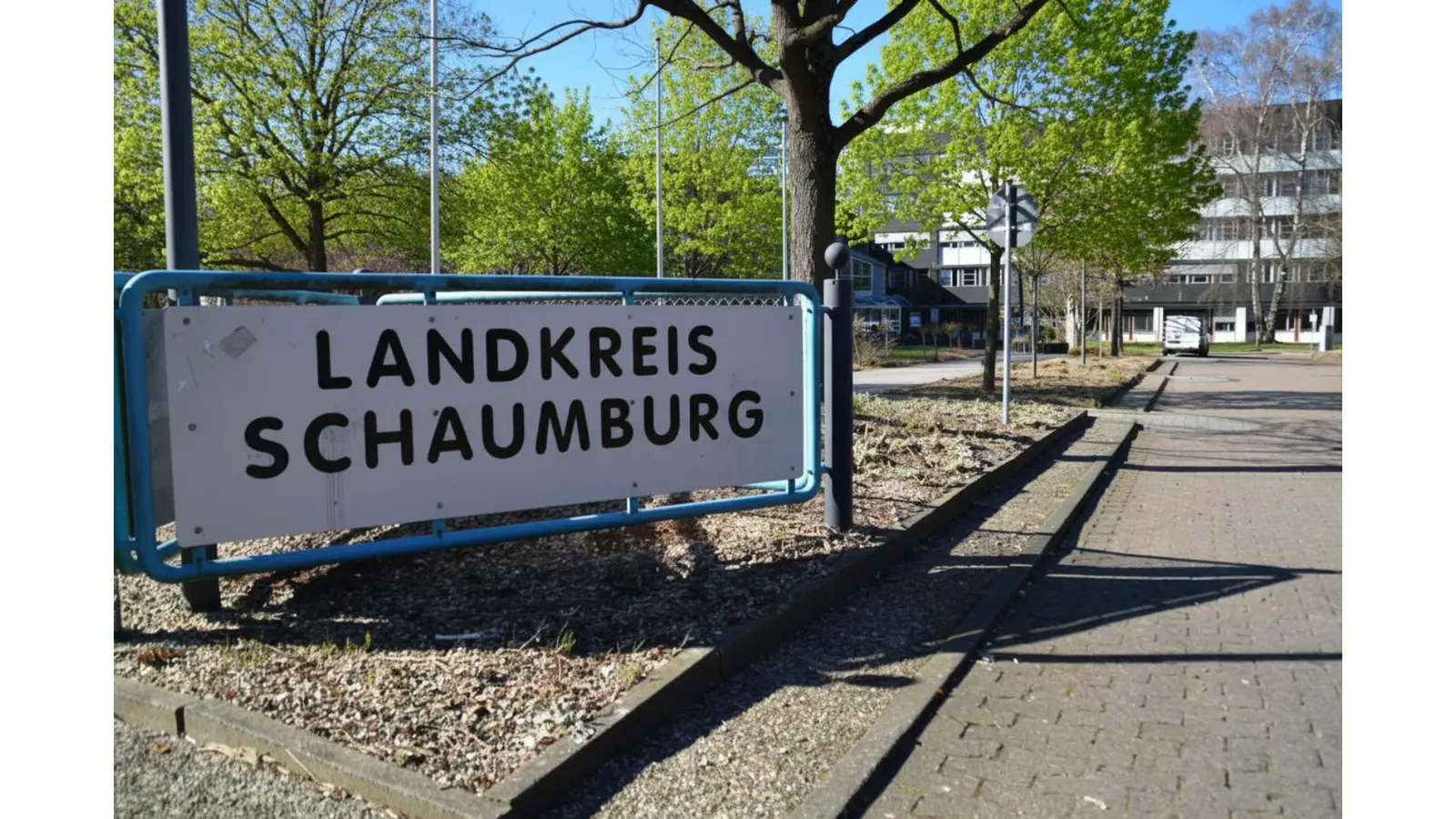Die Landkreis Verwaltung (Foto: nd)