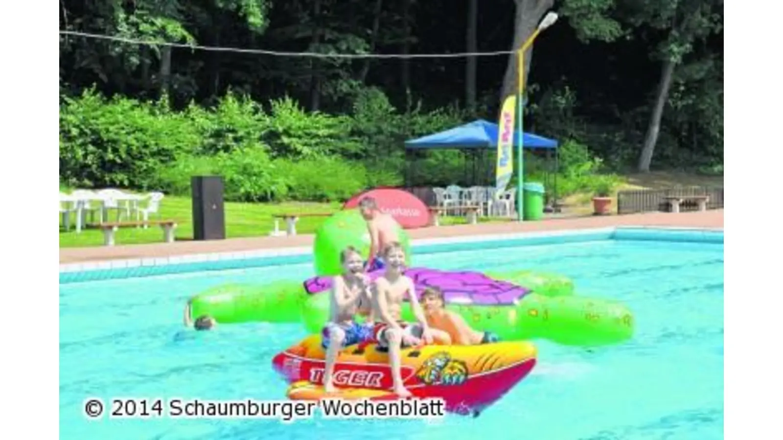 Wasserspaß bei ausgelassener Stimmung (Foto: nb)