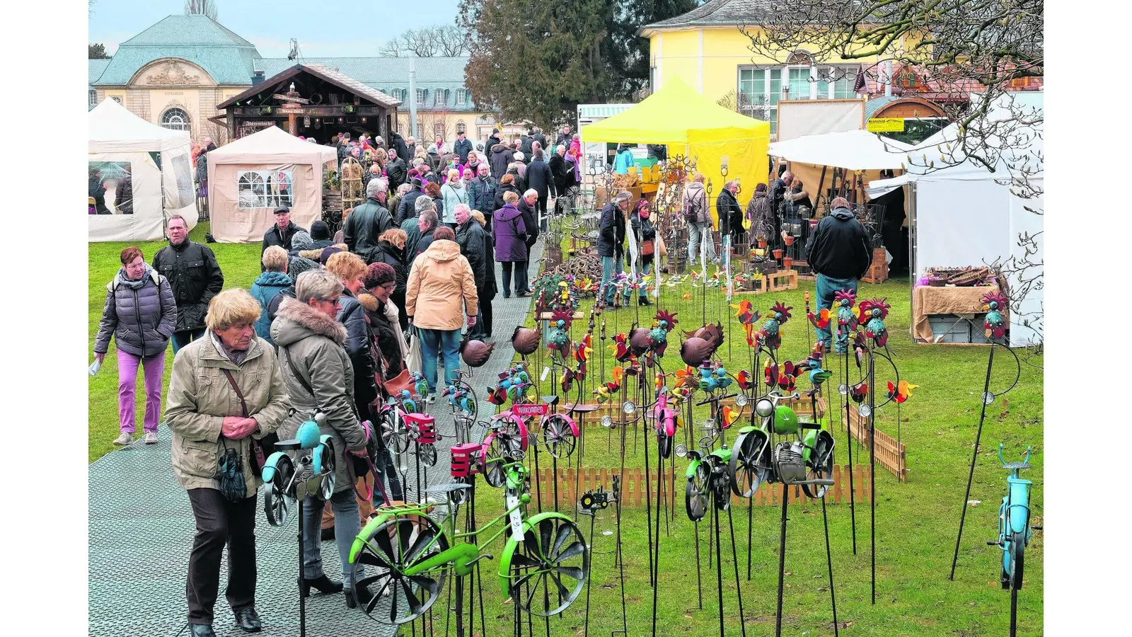 Duftend und dekorativ bricht das Frühlingsfieber im Kurpark aus (Foto: jl)