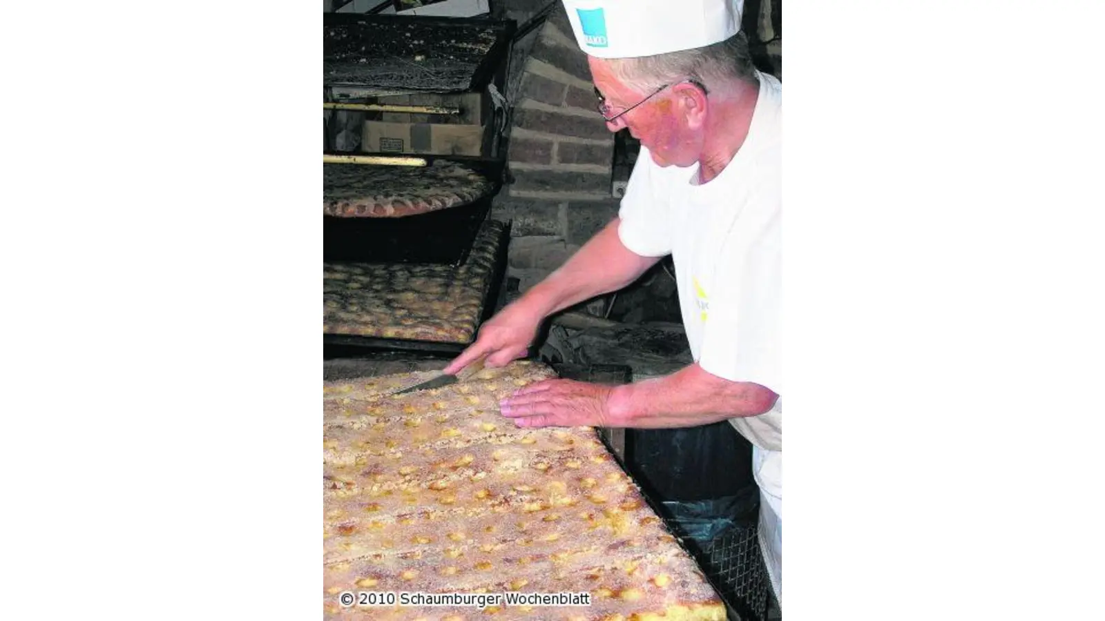 Leckerer Kuchen aus Lehmofen (Foto: red)