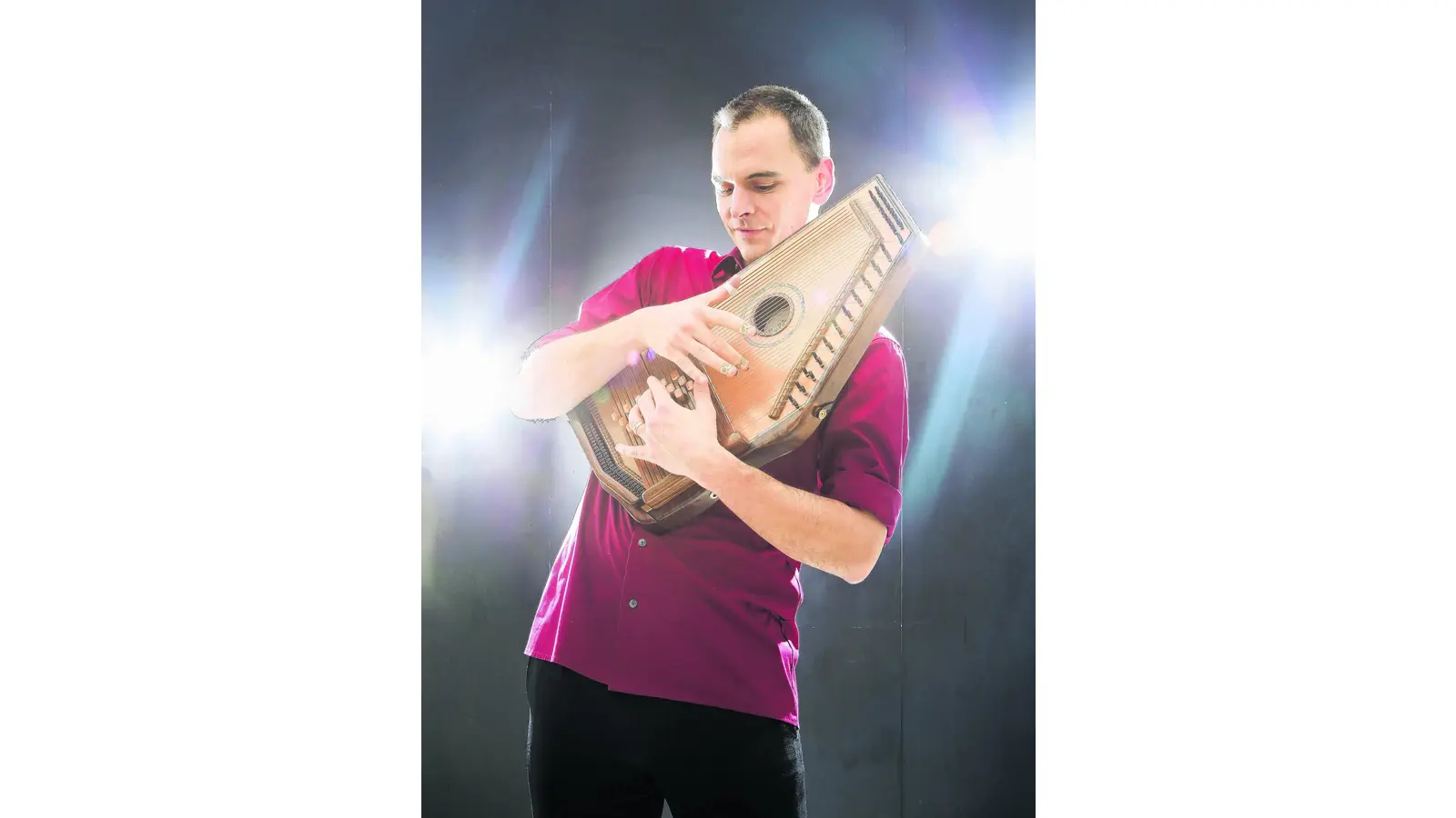 Melodien der Volkszither gewinnen (Foto: jl)