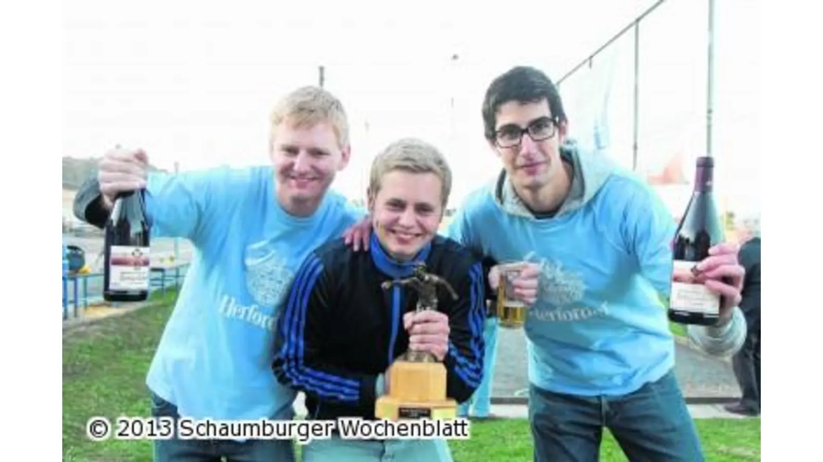 Das Boule-Turnier endet in einer fröhlichen Feier (Foto: bb)