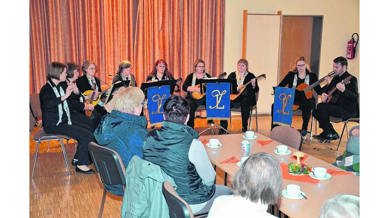 Ein Reigen bunter Melodien erklingt (Foto: bt)