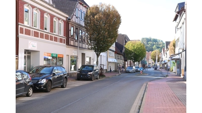 Auf der Langen Straße in Rodenberg wurde ein Raser mit einer Geschwindigkeit von 101 Stundenkilometern erwischt.  (Foto: bb)