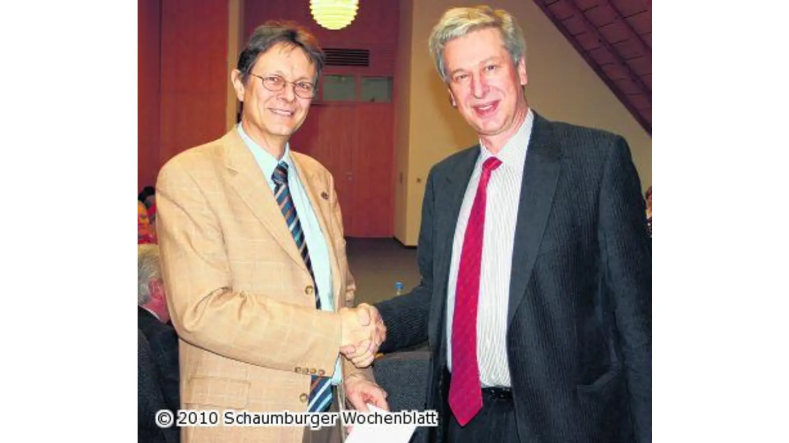 Wolfgang Stroh erhält silberne Ehrennadel (Foto: pp)