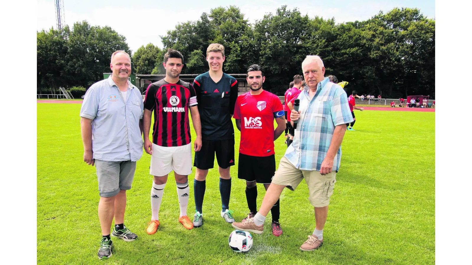 Seit Sonntag rollt wieder der Ball (Foto: gi)