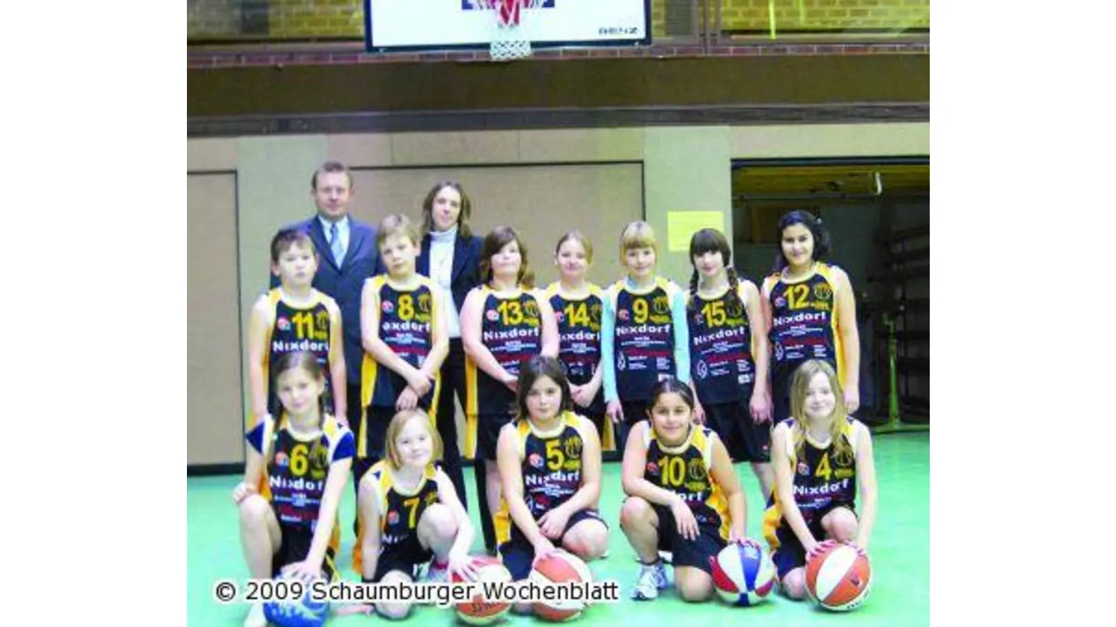 Neue Trikots für U10 (Foto: red)